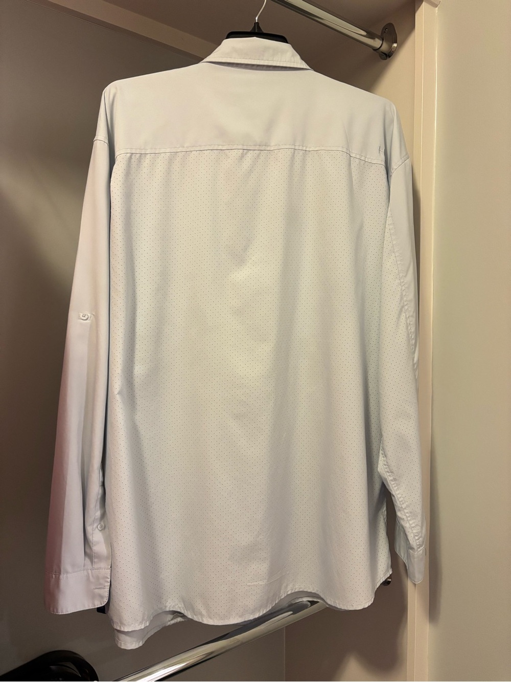 Huk Men's Light Grey Button-Down Performance Shirt - Picture 3 of 5